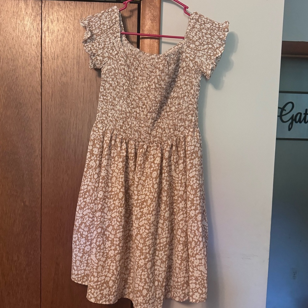 Flowy Tan and White Dress